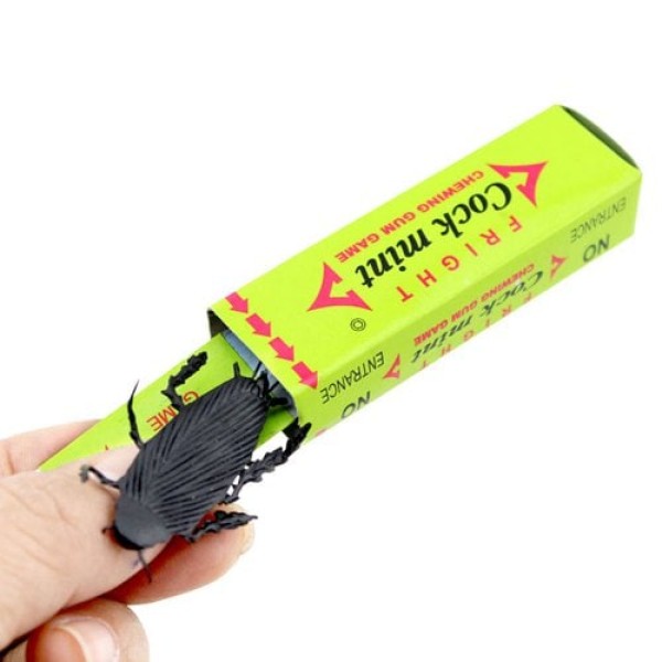         Chewing Gum Cockroach Trick Toy Surprising Gift Joke Toy
        